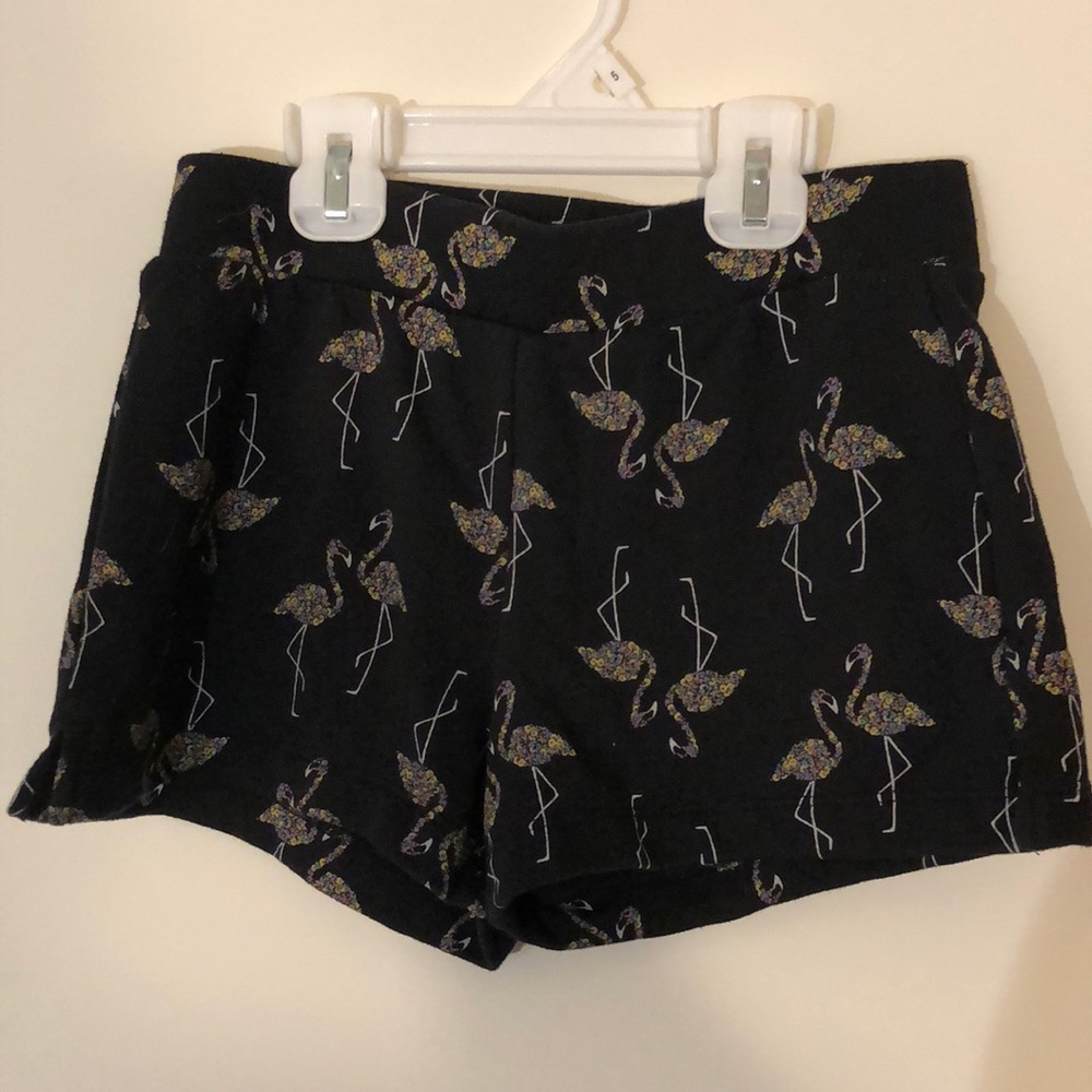 Black flamingo knit shorts